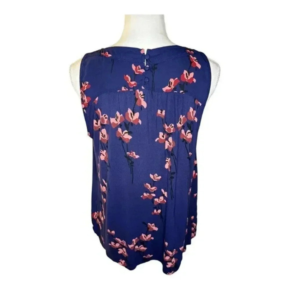 Ann Taylor Loft Women’s Small Navy Blue & Pink Floral Tank‎ Top Button Detail - Picture 3 of 7